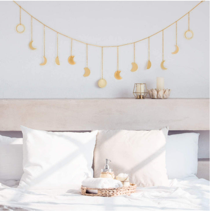 13-Piece Metallic Moon Phase Garland
