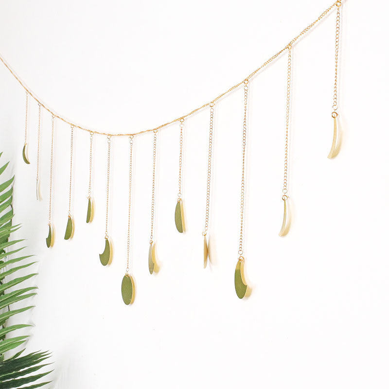 13-Piece Metallic Moon Phase Garland